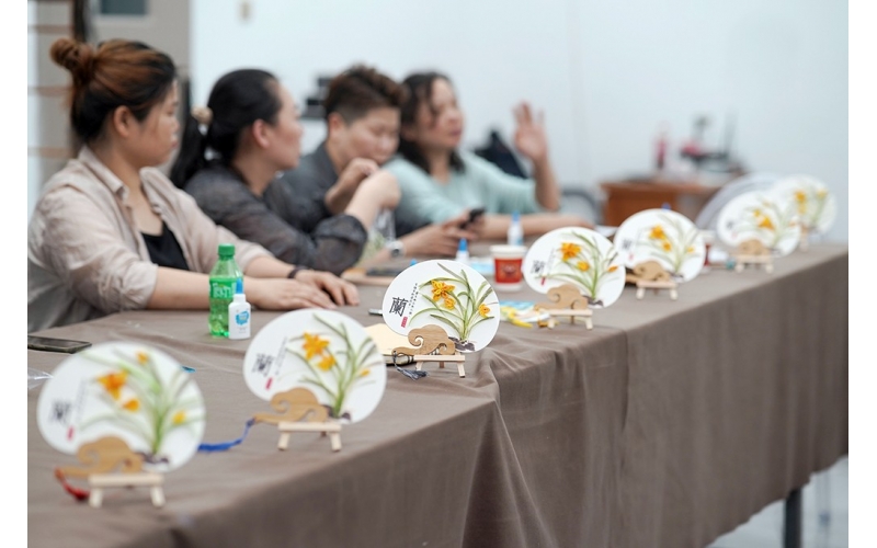 頌花匠的沙龍課能給你什么？